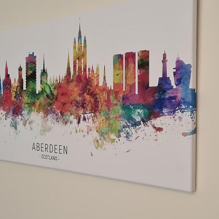 2 Bed City Centre Executive Apartment アバディーン エクステリア 写真