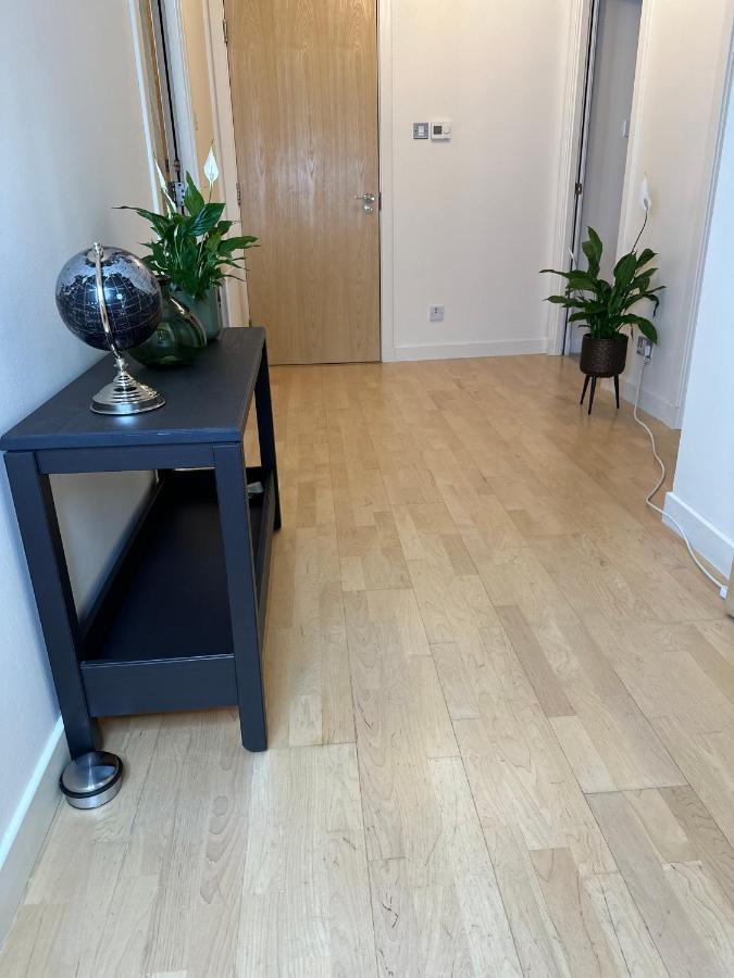 2 Bed City Centre Executive Apartment アバディーン エクステリア 写真